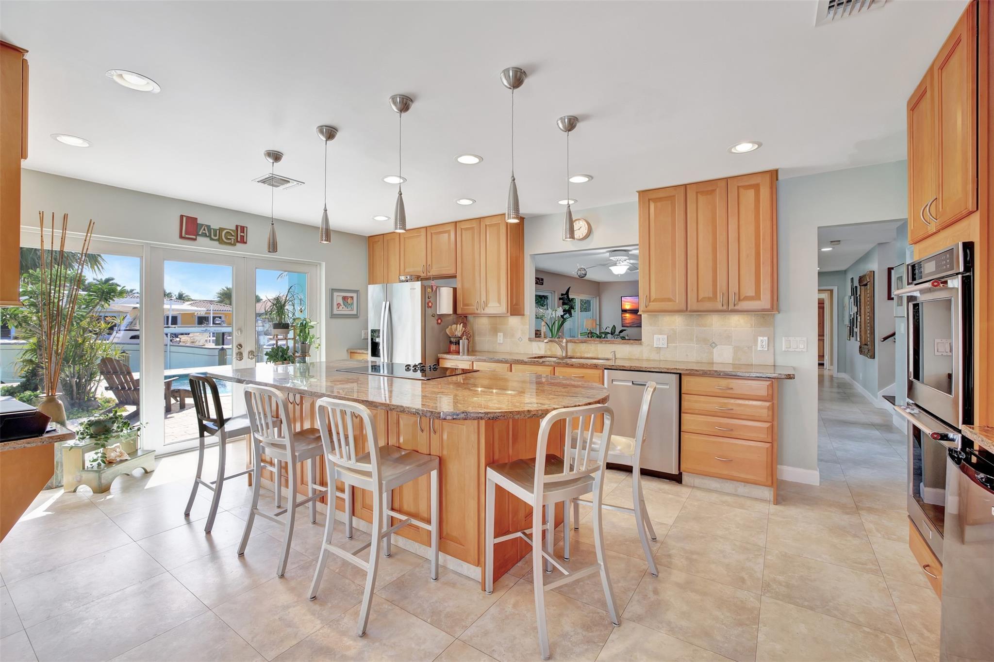 Bel-Air 32-10 B - Residential