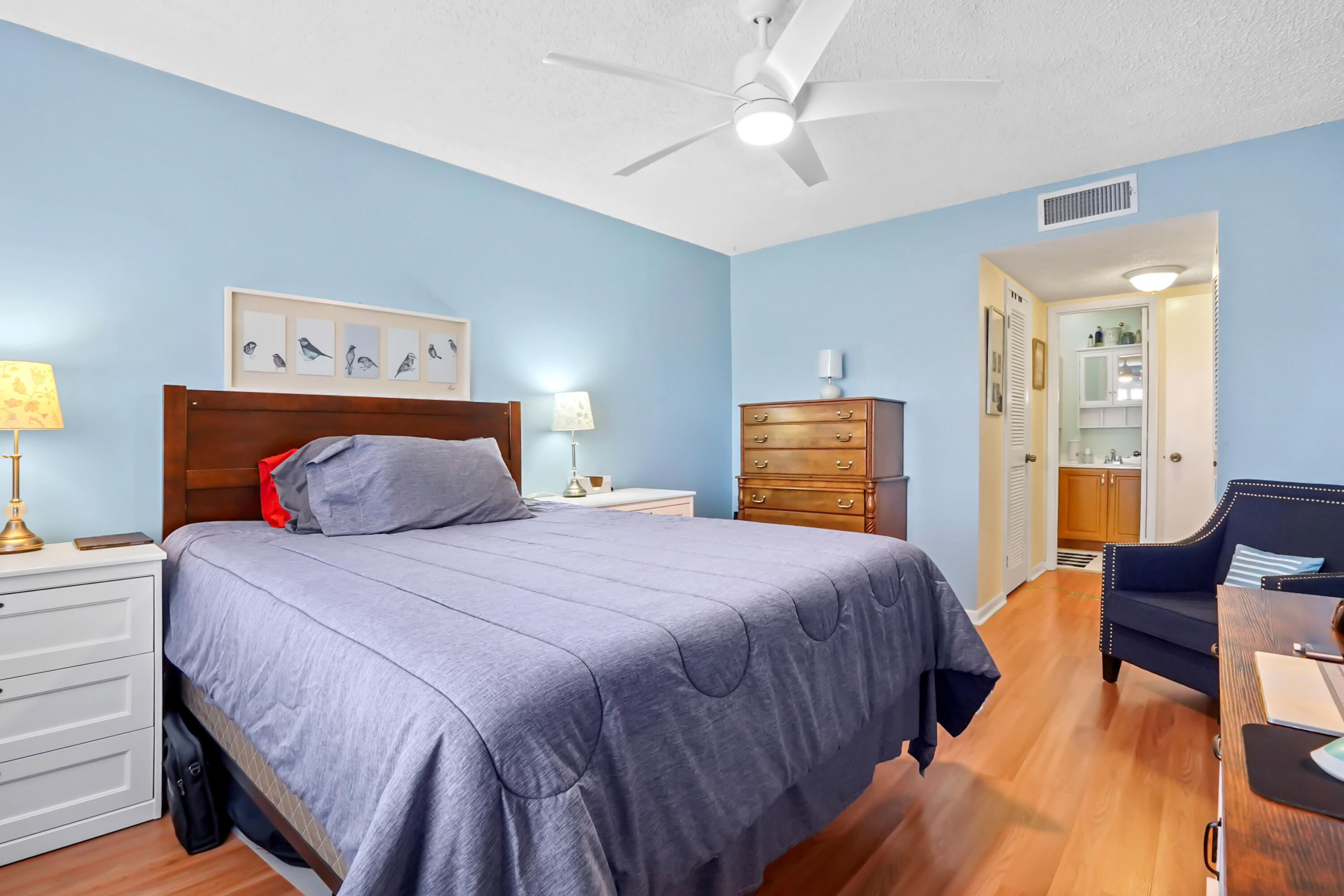 MILES GRANT CONDO - Residential