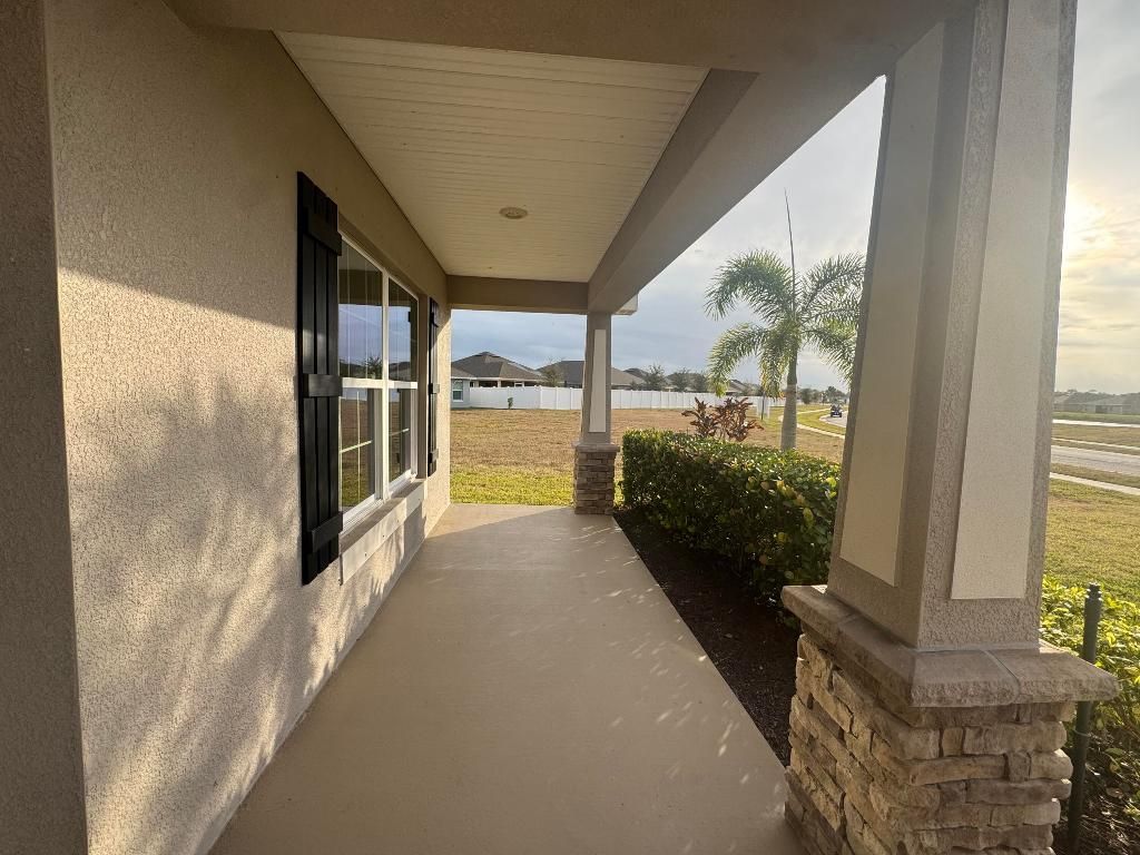 Photo of 8529 Waterstone Boulevard, Fort Pierce, FL 34951 (MLS # R11153737)