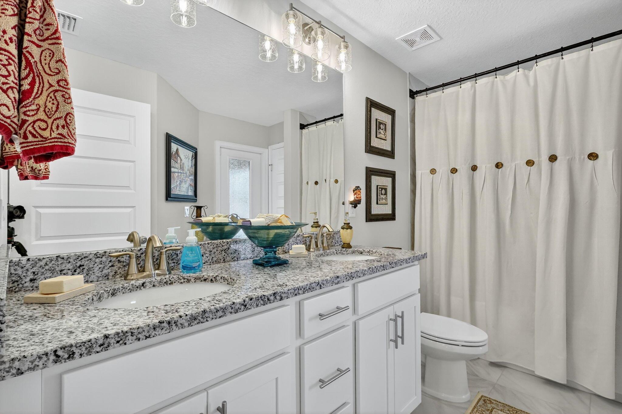 WATERSTONE PHASE THREE - Residential