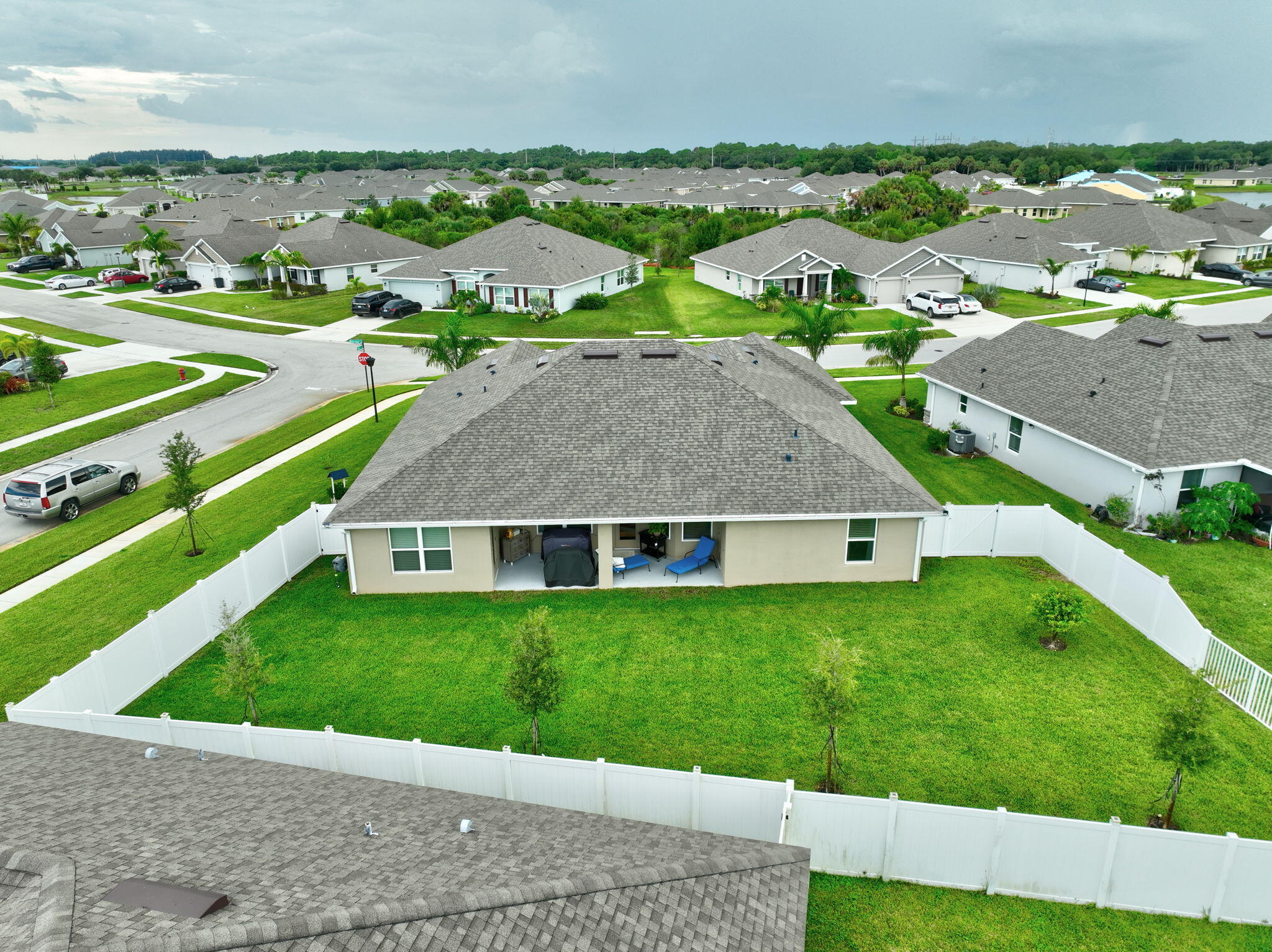 WATERSTONE PHASE THREE - Residential