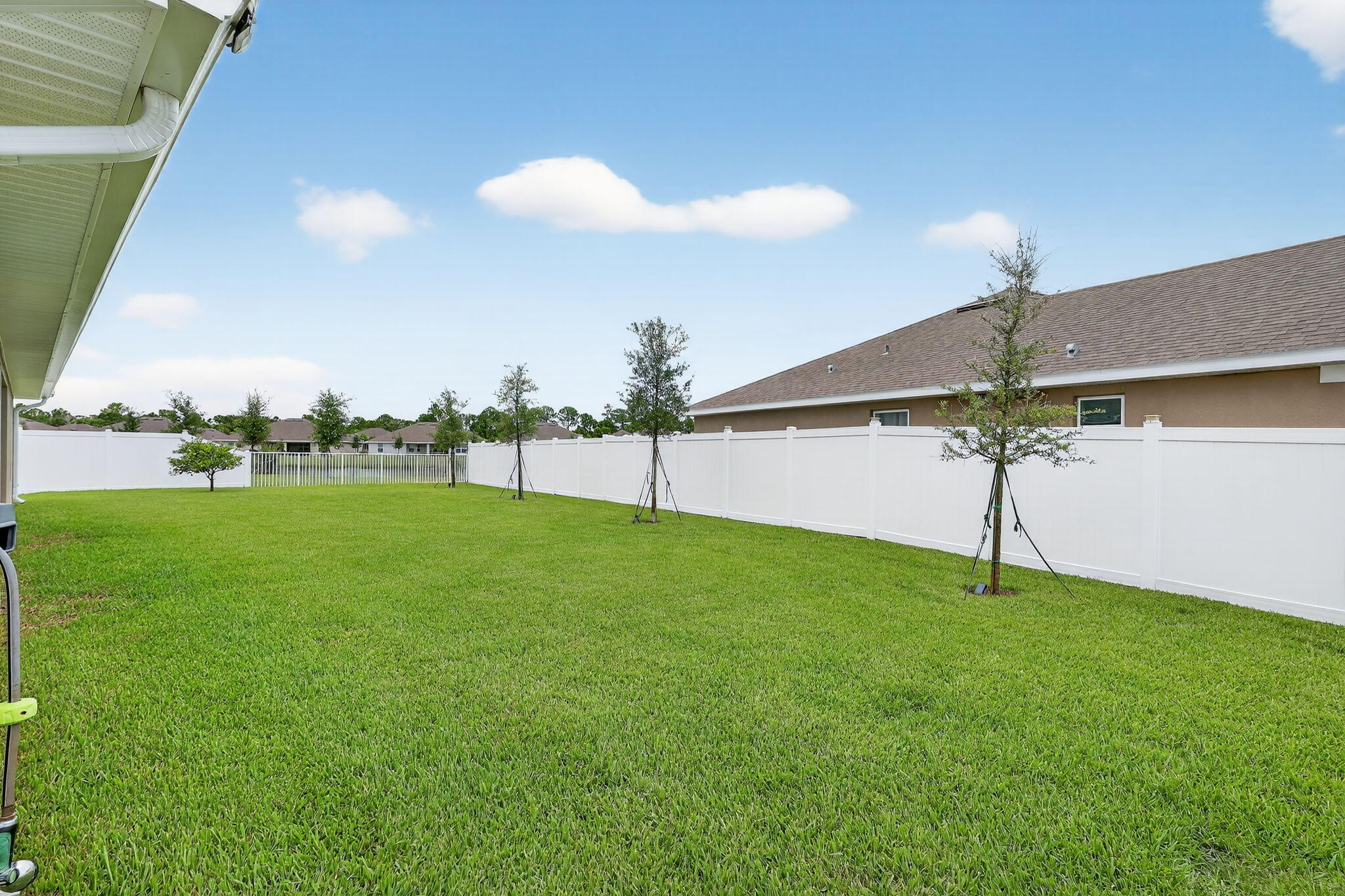 WATERSTONE PHASE THREE - Residential