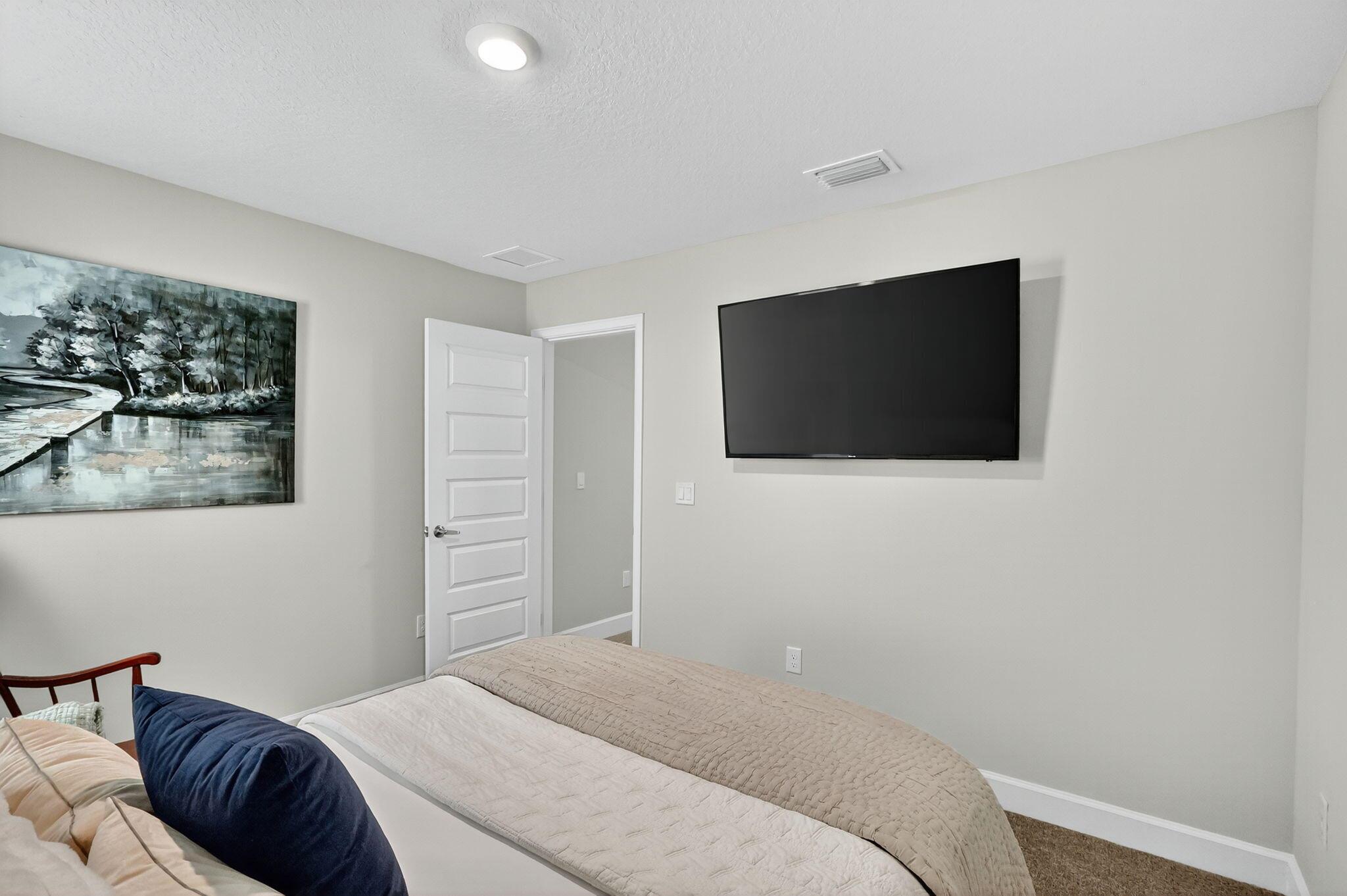 WATERSTONE PHASE THREE - Residential