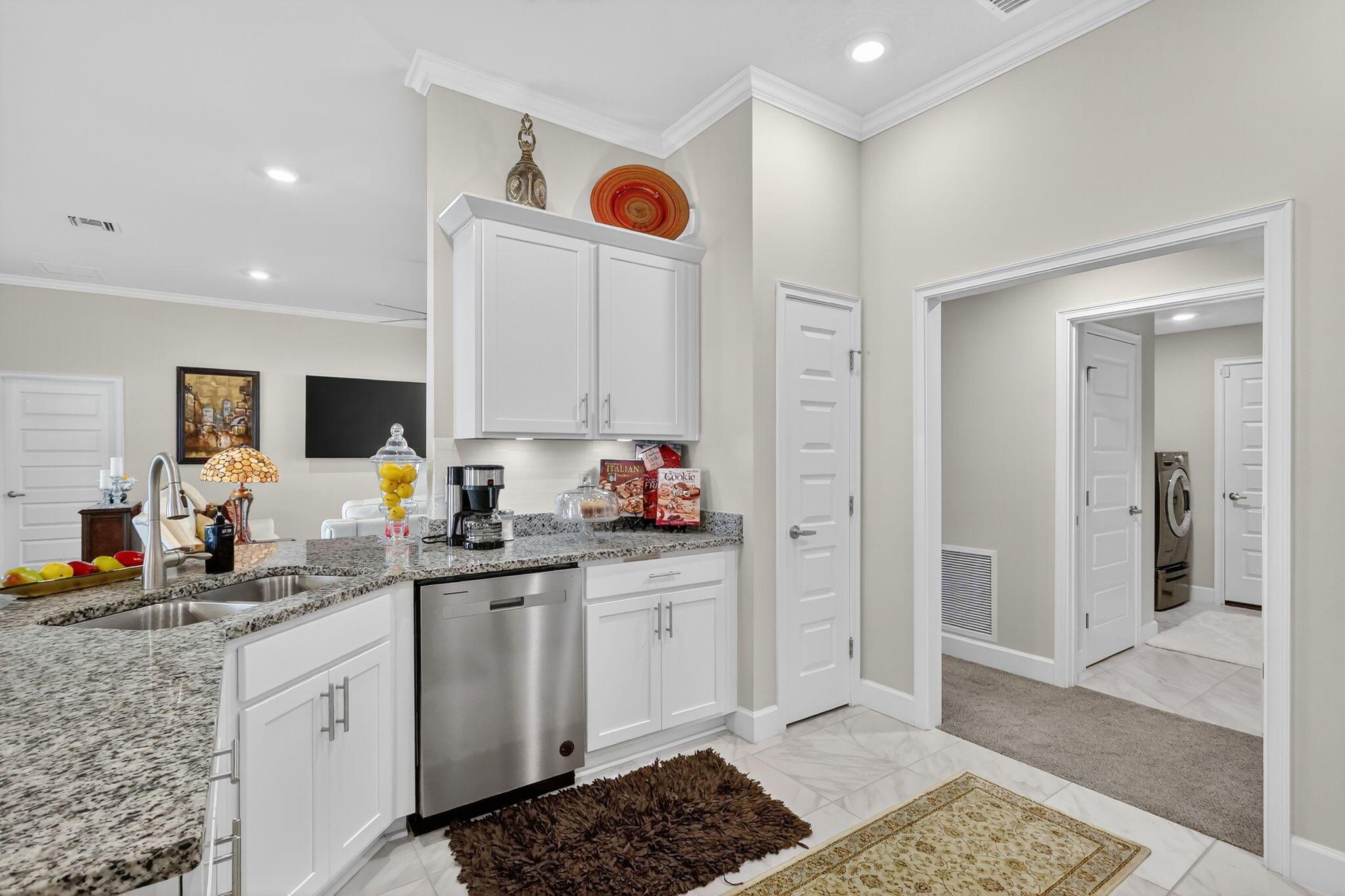 WATERSTONE PHASE THREE - Residential