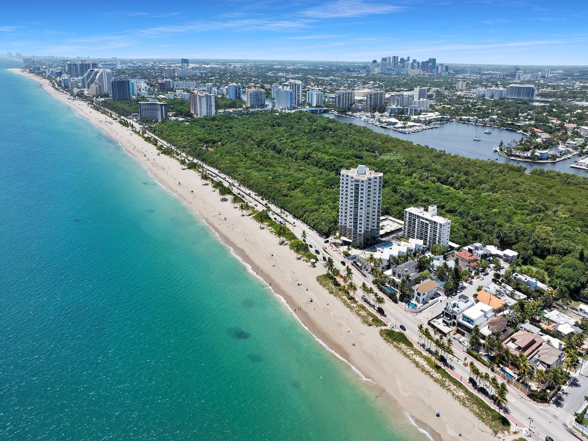 LAS OLAS BY THE SEA EXT - Land