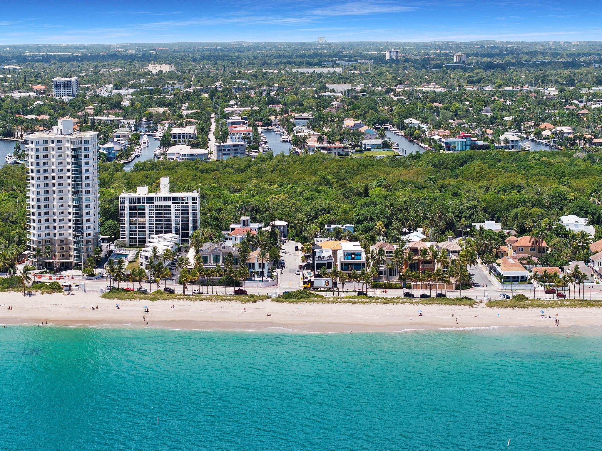 LAS OLAS BY THE SEA EXT - Land