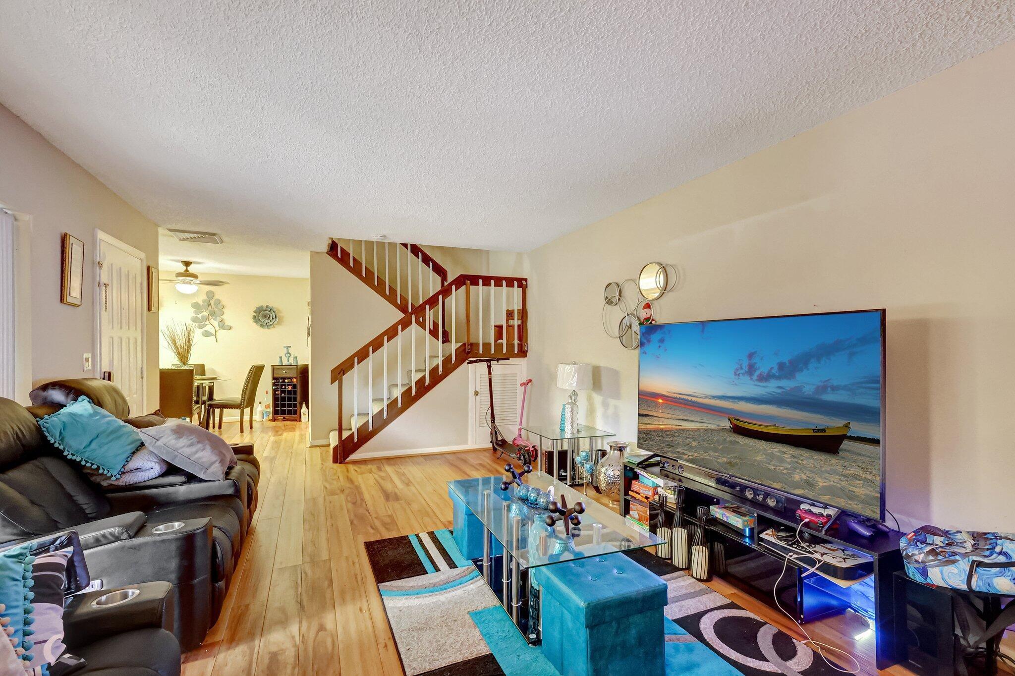 RIVER PINES - Residential