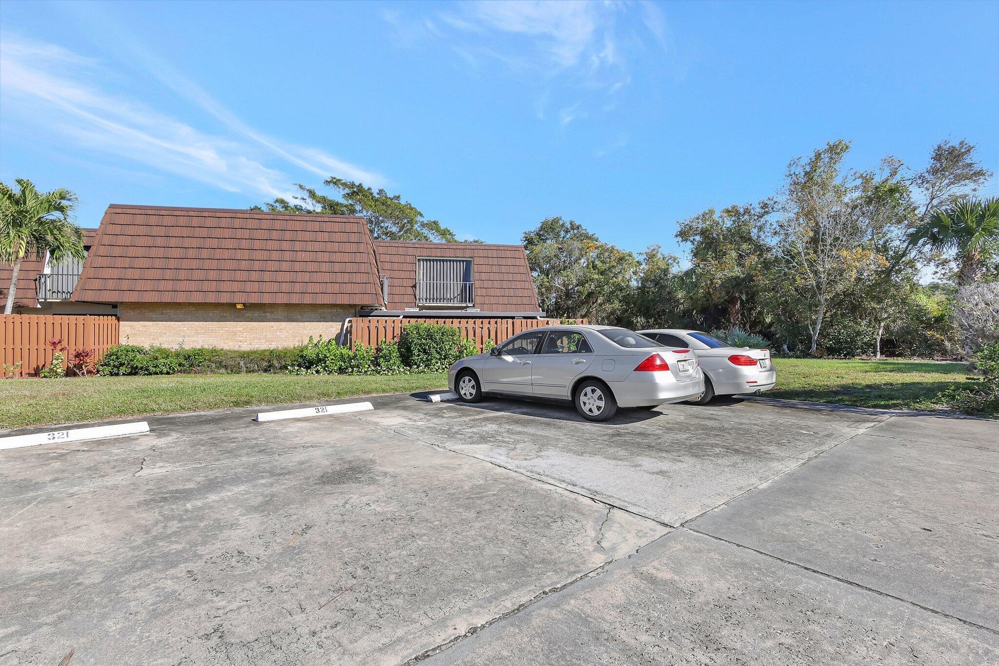 5852 SE Riverboat Drive 321