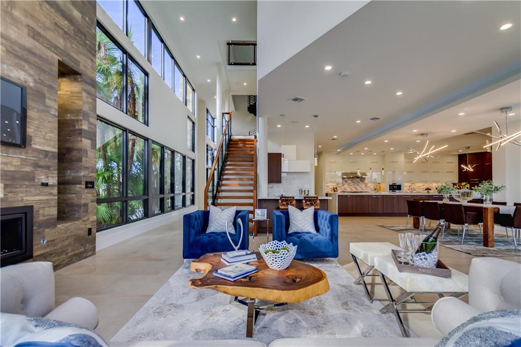 RIO VISTA ISLES - Residential