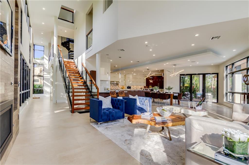 RIO VISTA ISLES - Residential