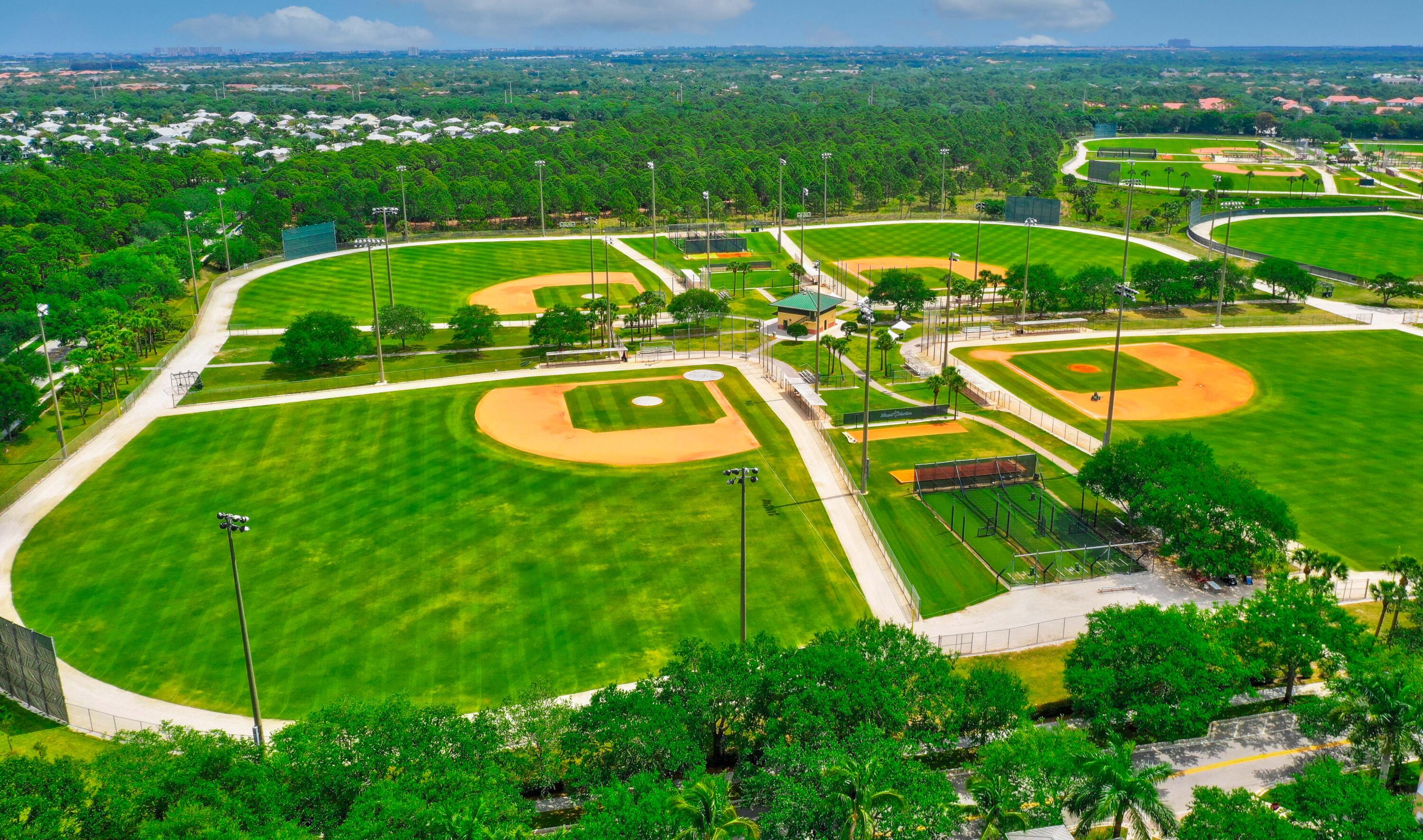 CAMBRIDGE AT ABACOA - Residential