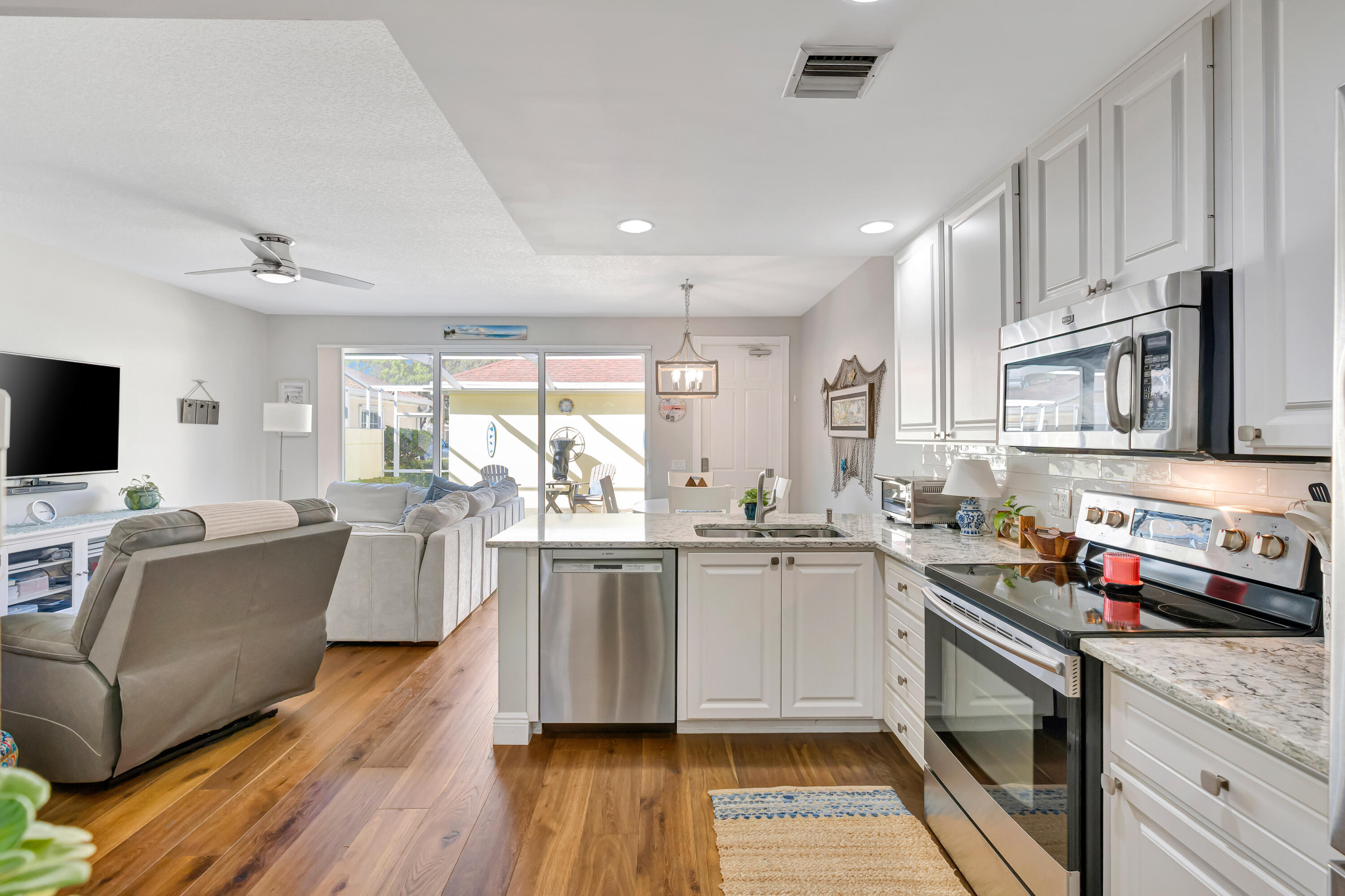 CAMBRIDGE AT ABACOA - Residential