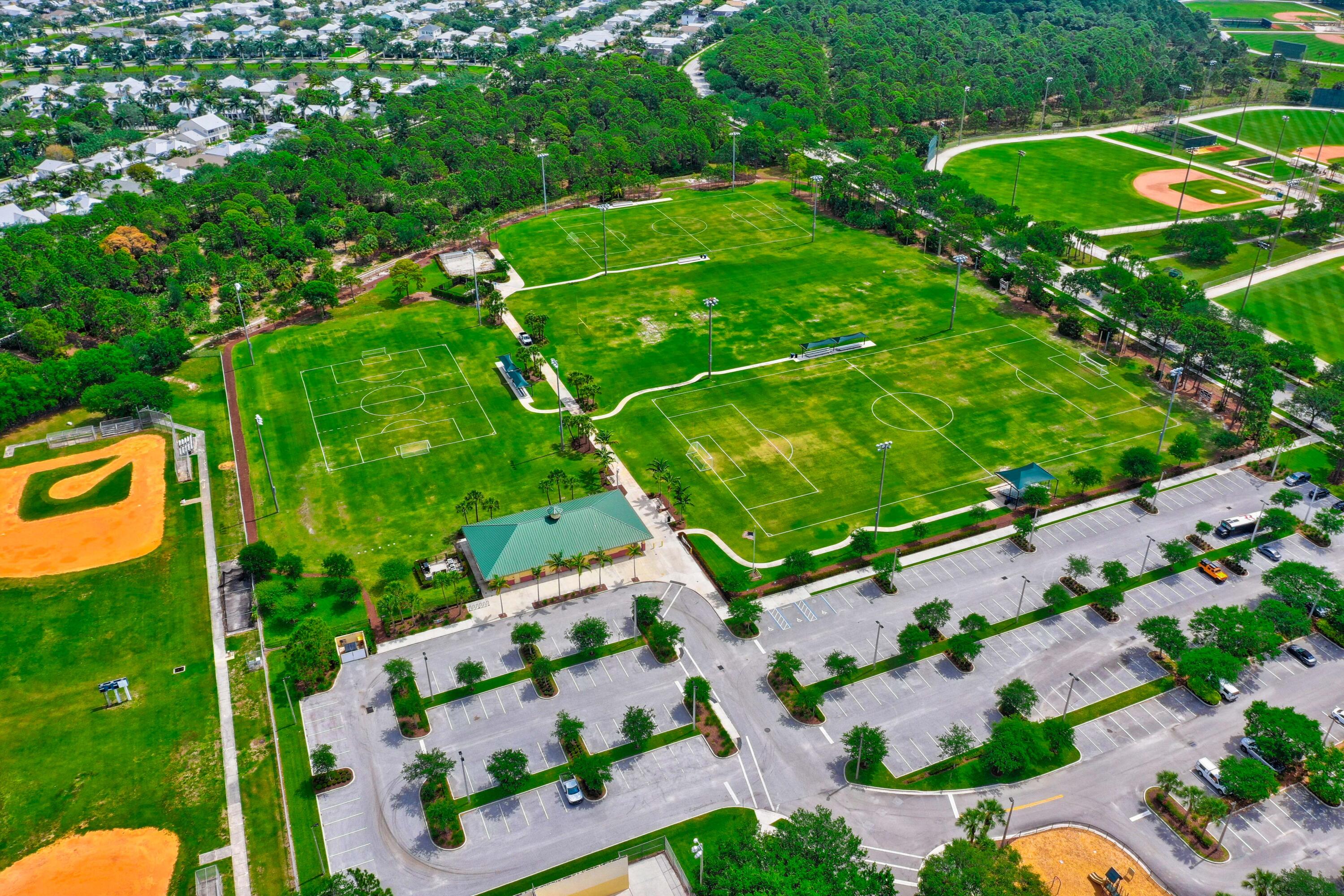 CAMBRIDGE AT ABACOA - Residential