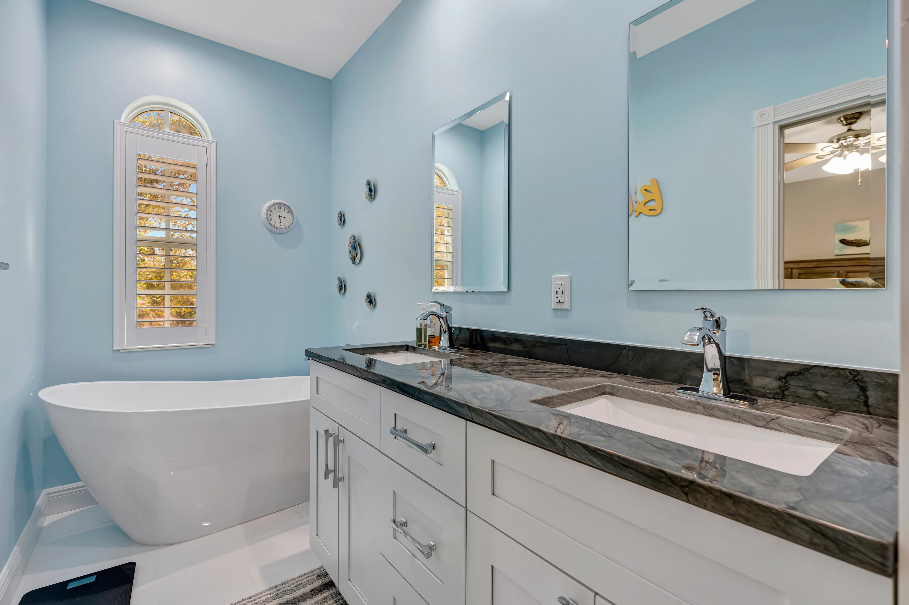 CAMBRIDGE AT ABACOA - Residential