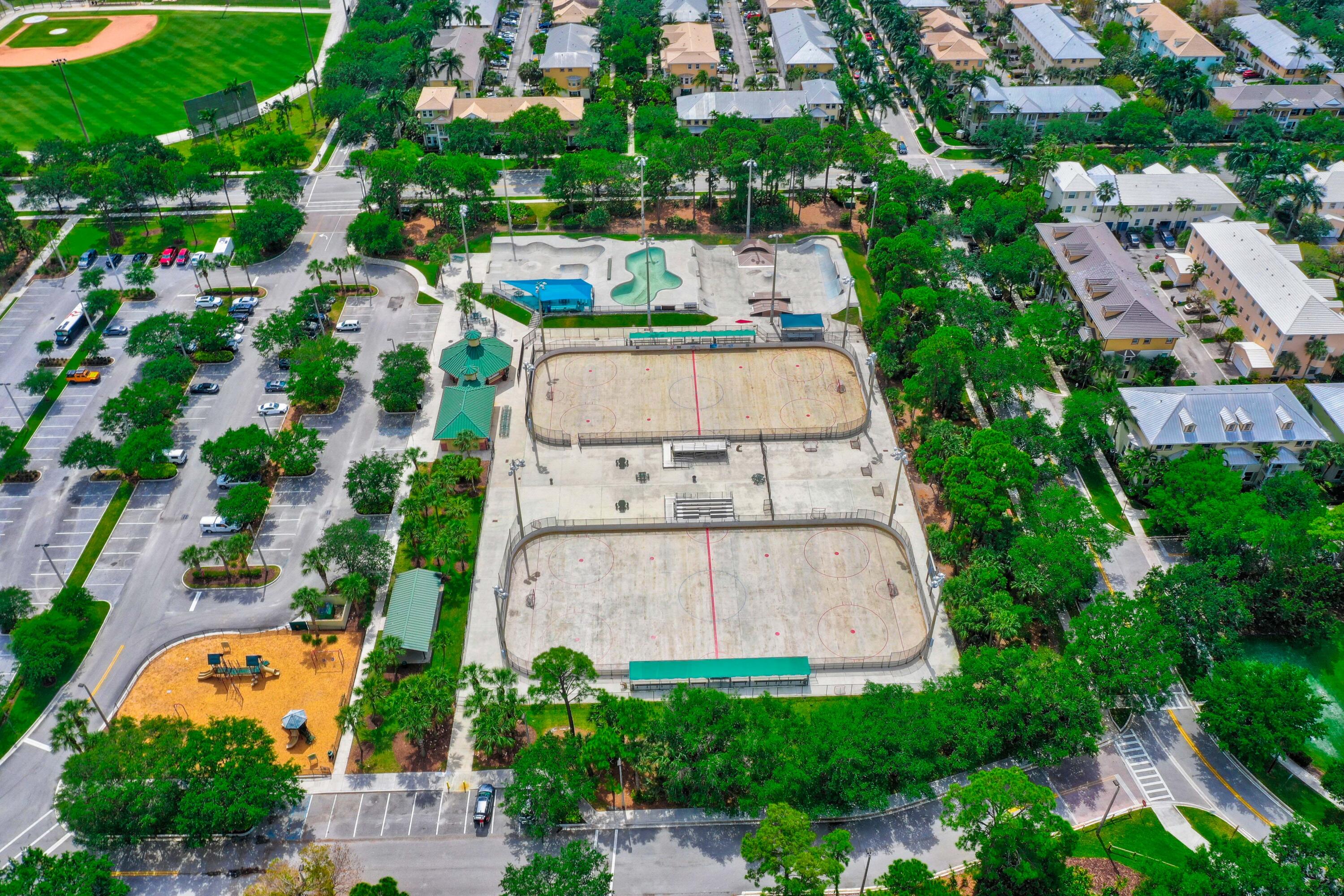 CAMBRIDGE AT ABACOA - Residential