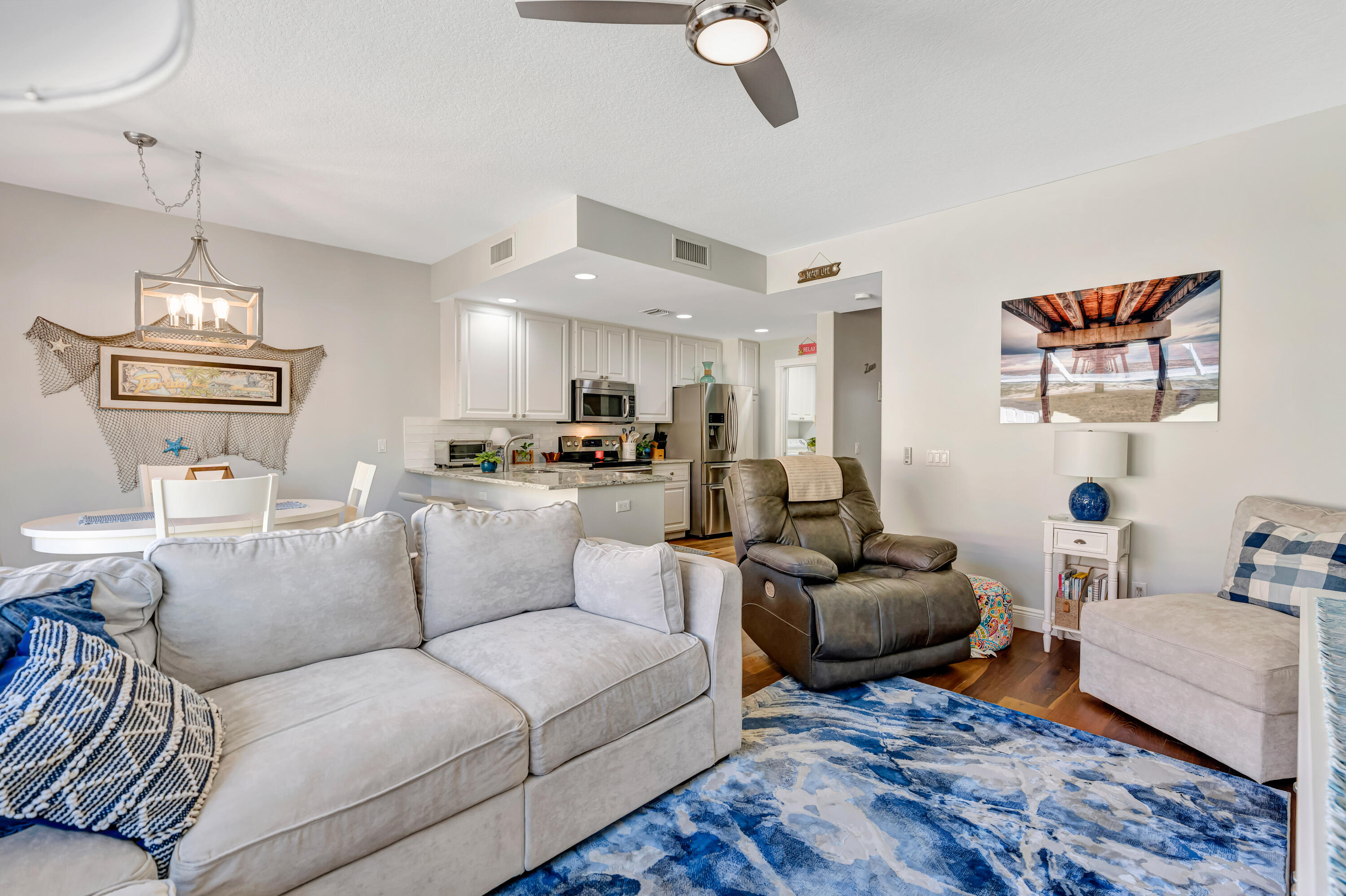 CAMBRIDGE AT ABACOA - Residential