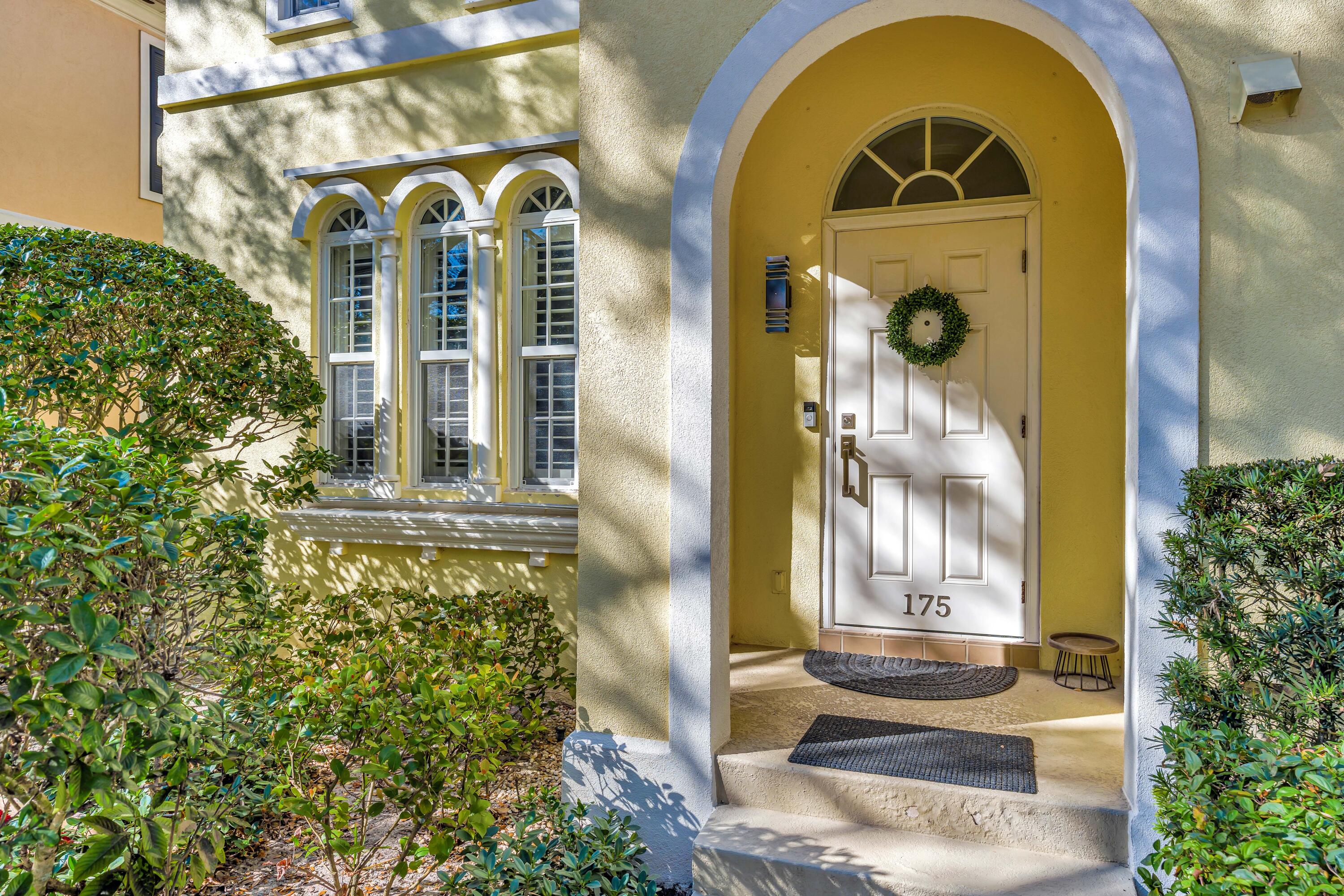 CAMBRIDGE AT ABACOA - Residential