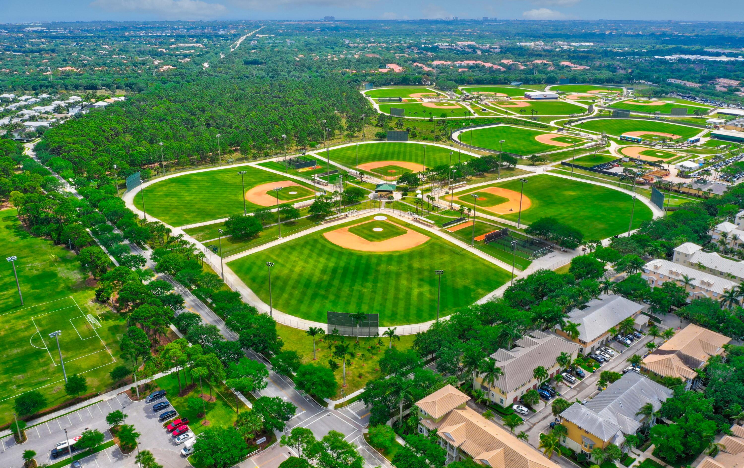 CAMBRIDGE AT ABACOA - Residential