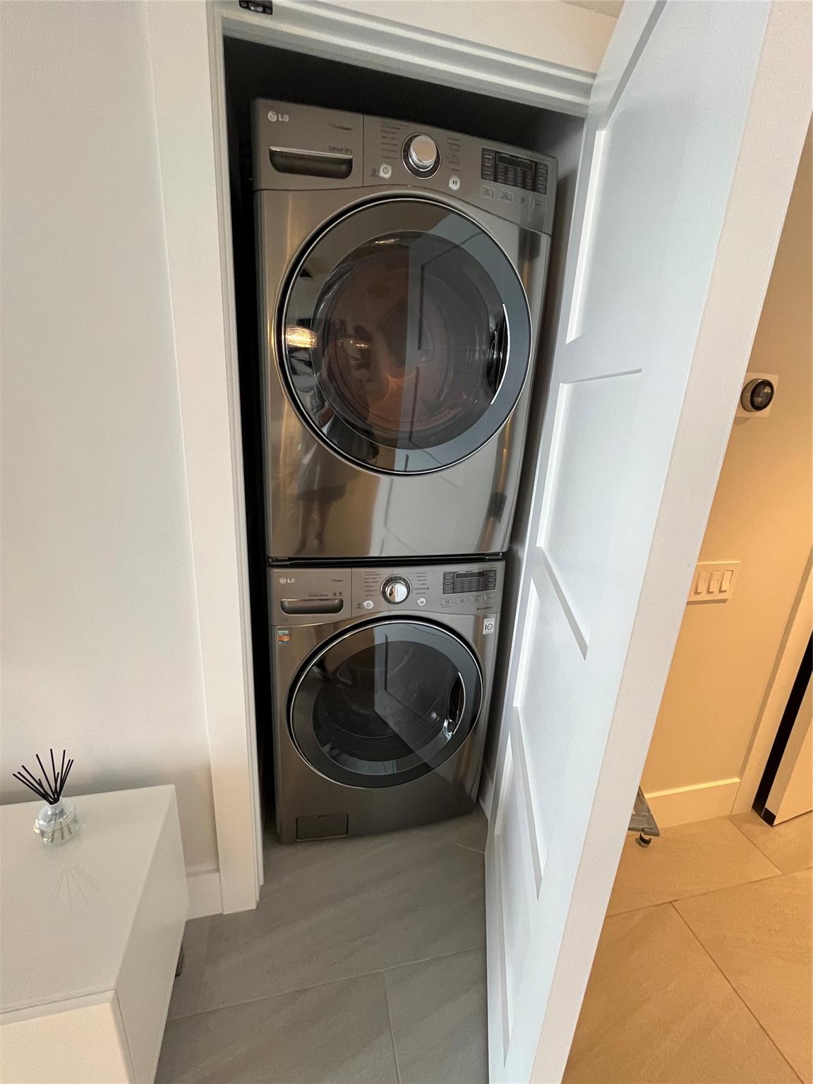 Ocean Harbor - Residential