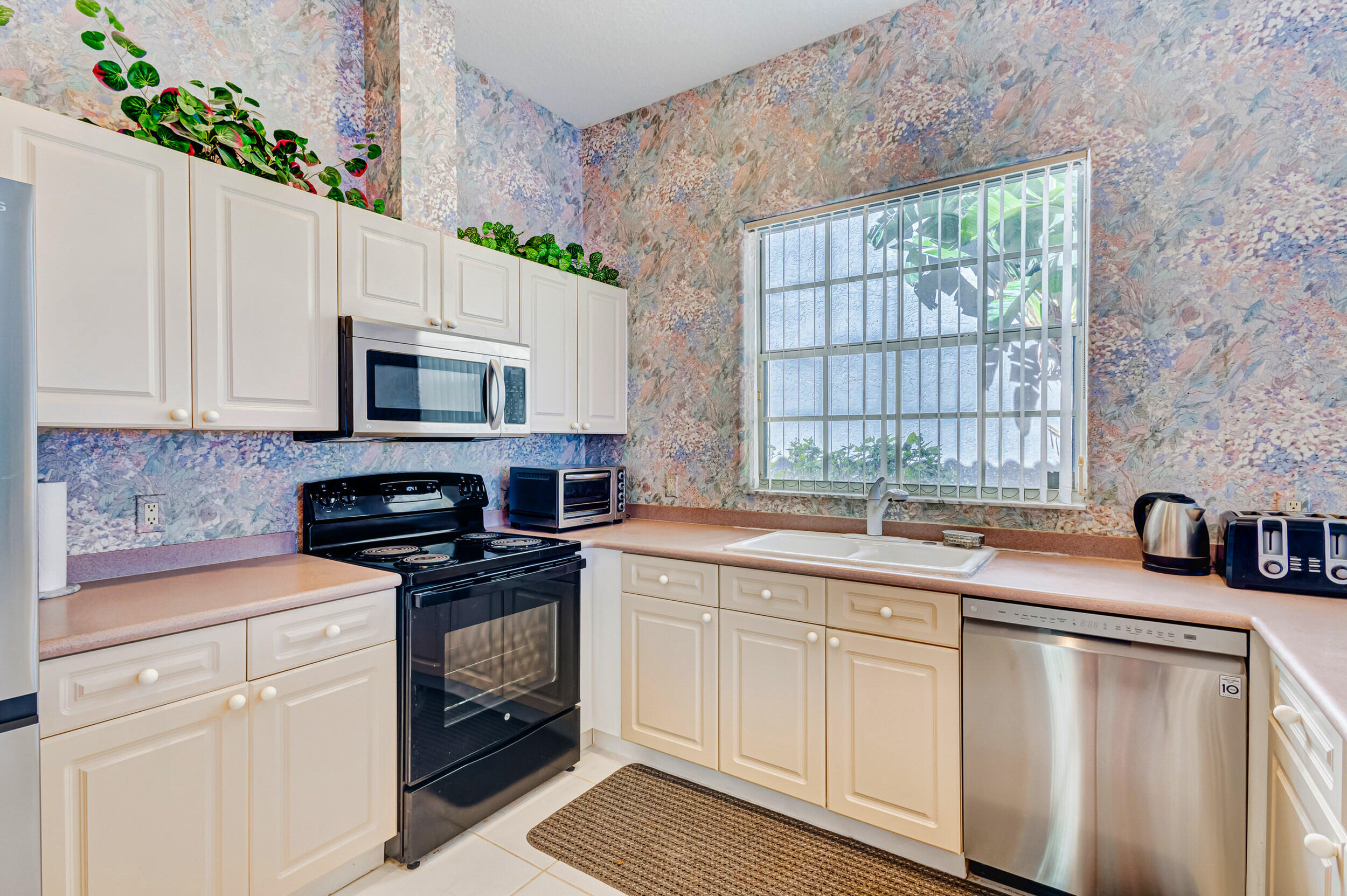 PGA RESORT COMMUNITY OF AUGUSTA AT EAGLETON - Residential Lease