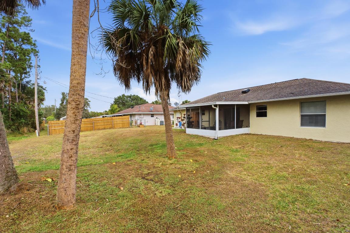 LAKEWOOD PARK UNIT 11 - Residential