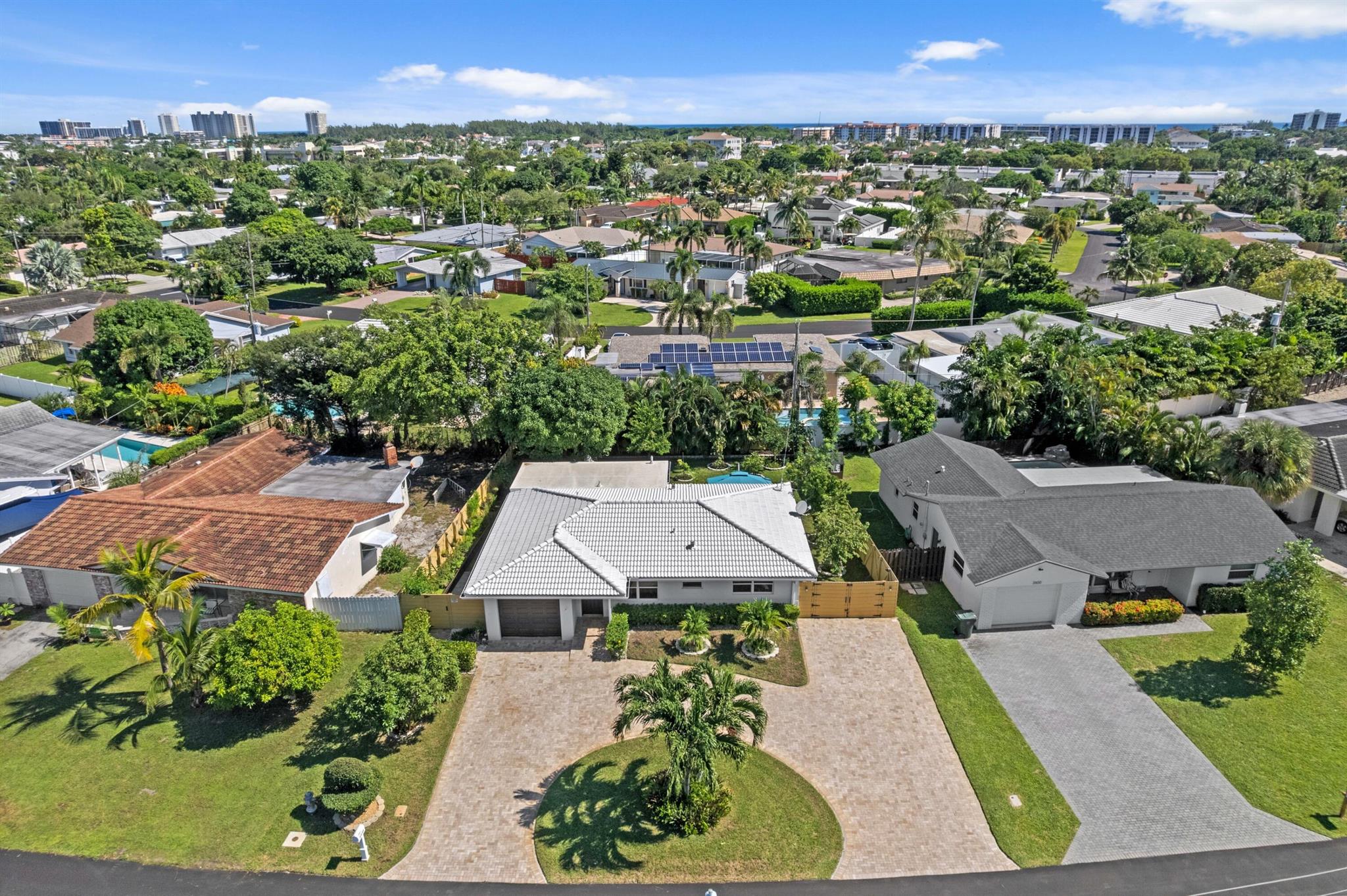 BOCA WOODS - Residential