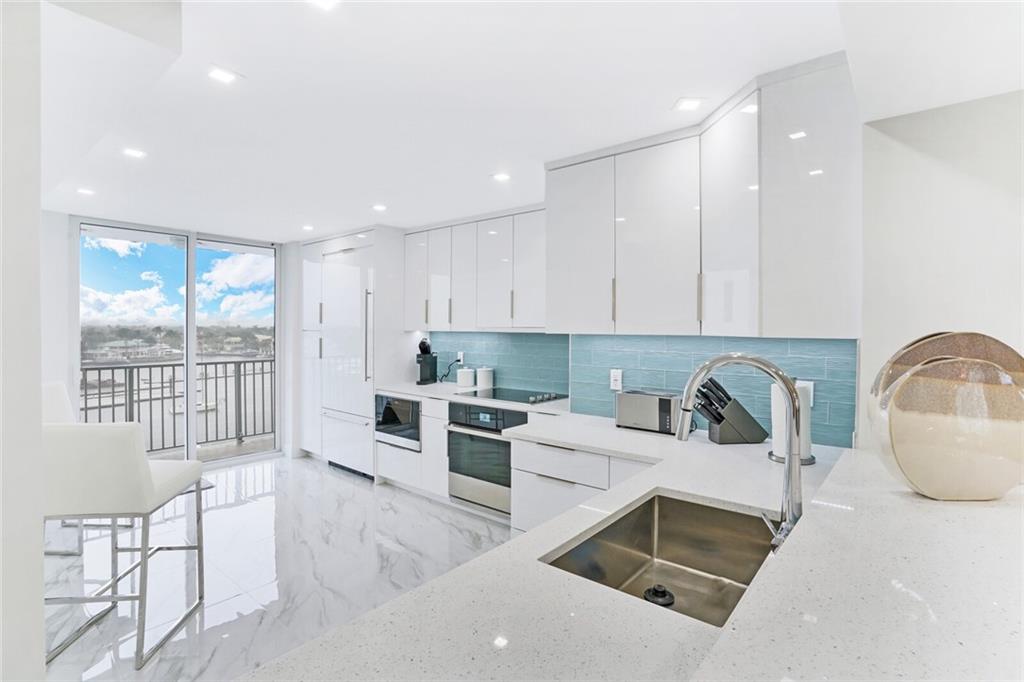 THE PORTOFINO - Residential