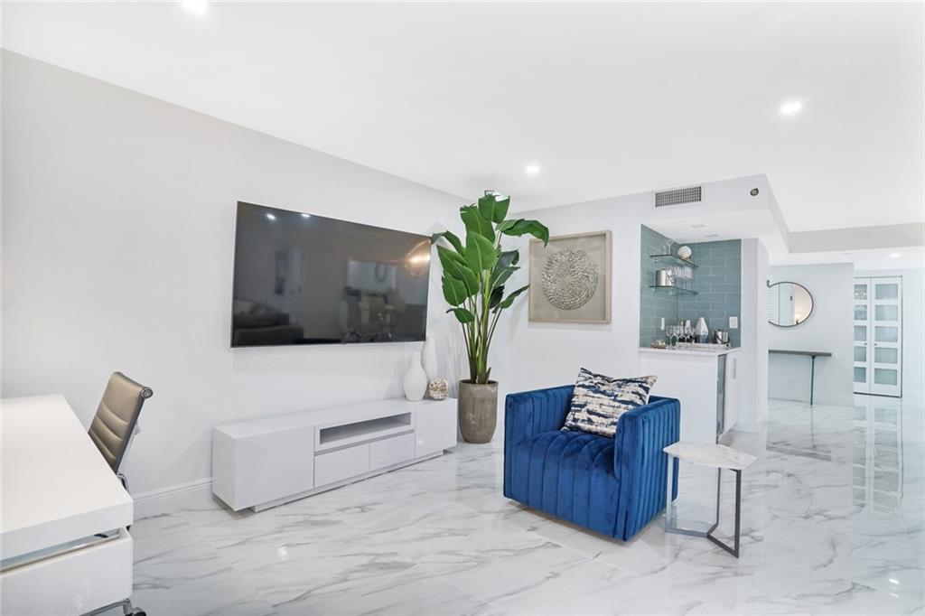 THE PORTOFINO - Residential