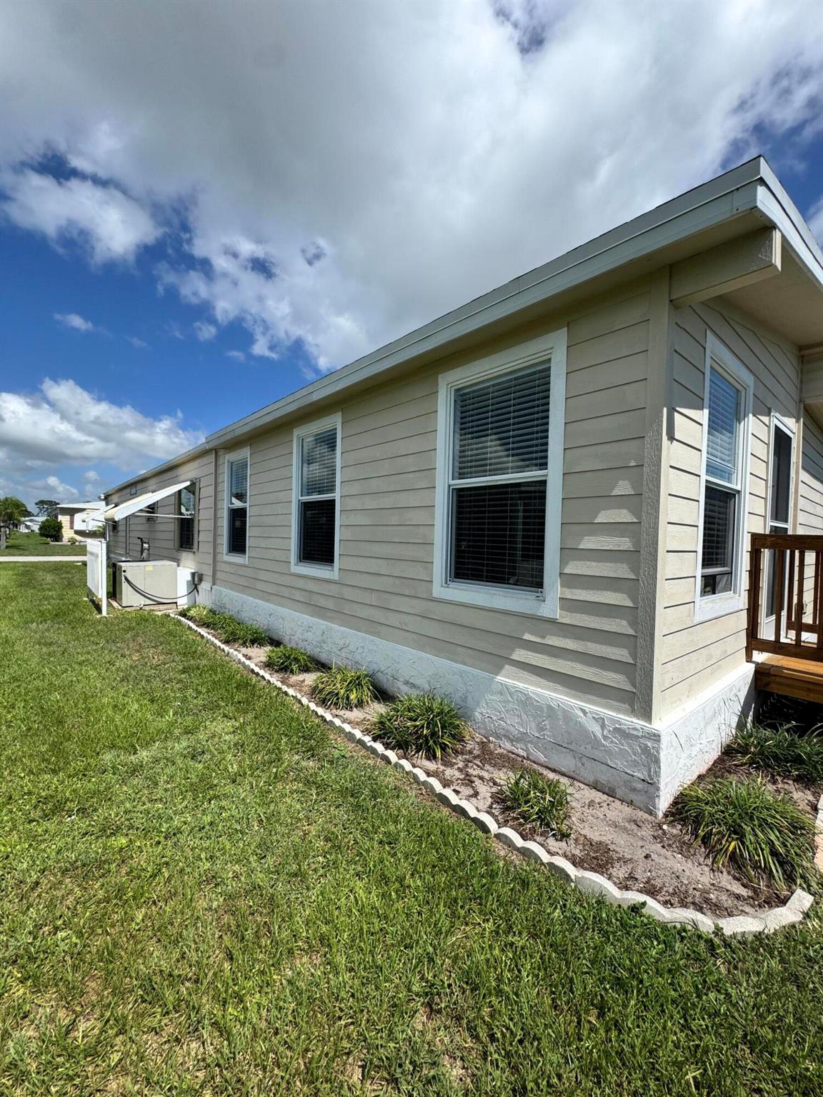 Spanish Lakes Country Clu - Residential