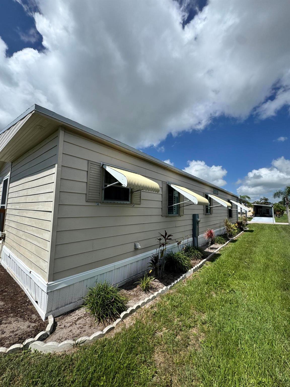 Spanish Lakes Country Clu - Residential