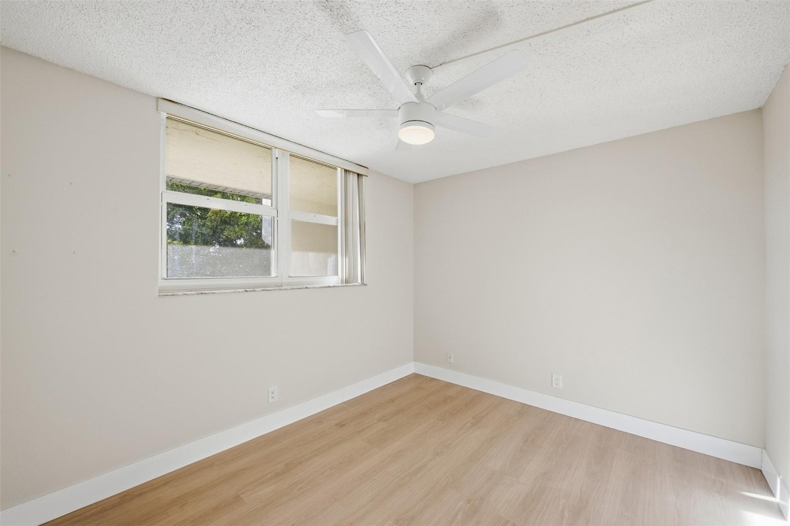 Pine Island Ridge Condo - Residential