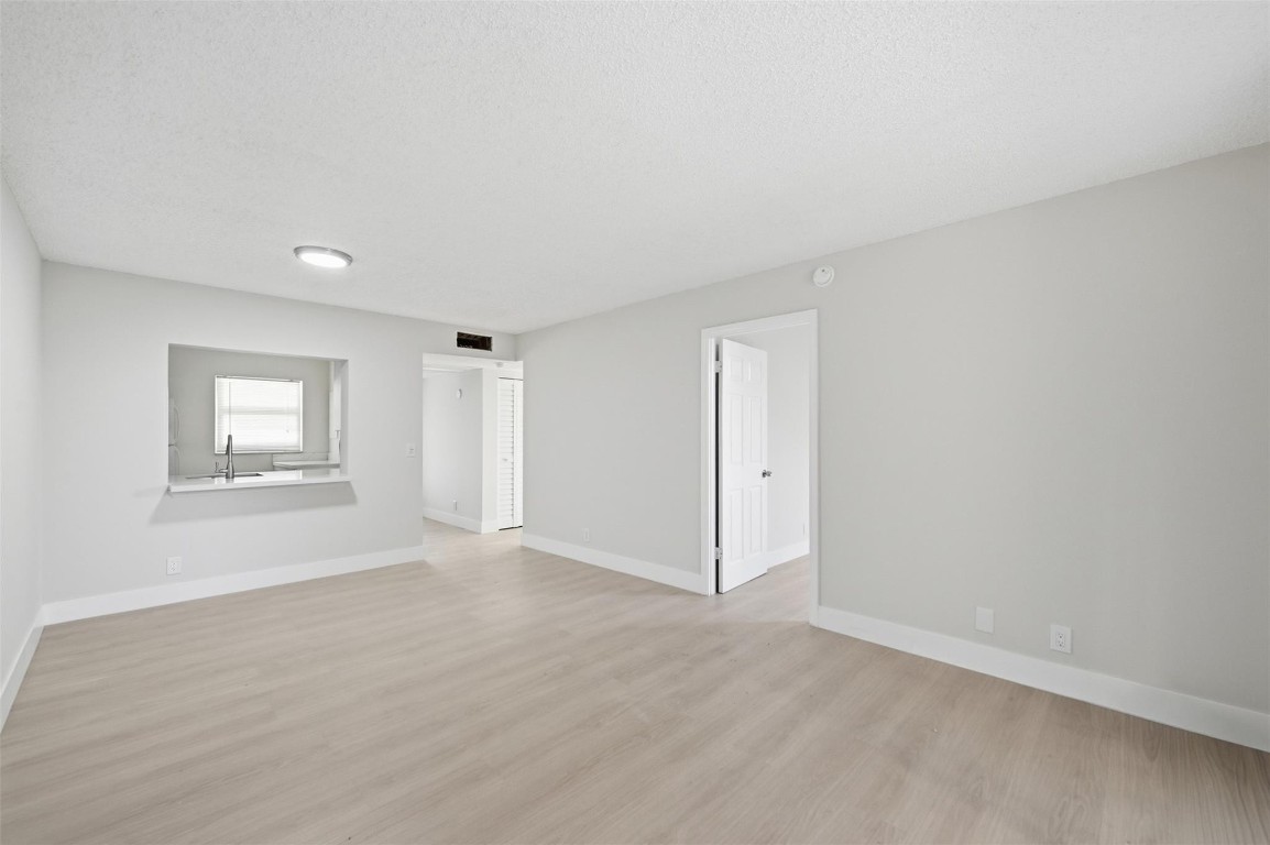 Pine Island Ridge Condo - Residential