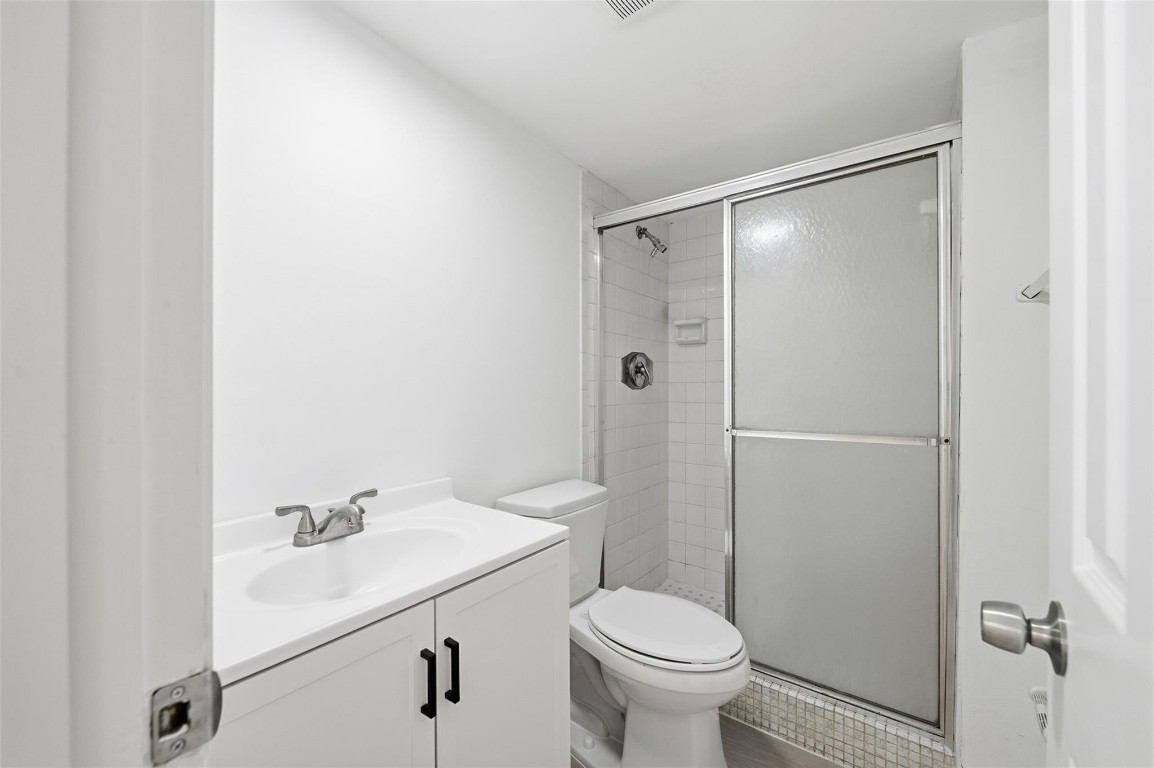 Pine Island Ridge Condo - Residential