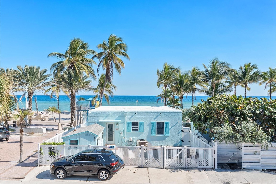 BEACH TERRACE RESORT - Residential