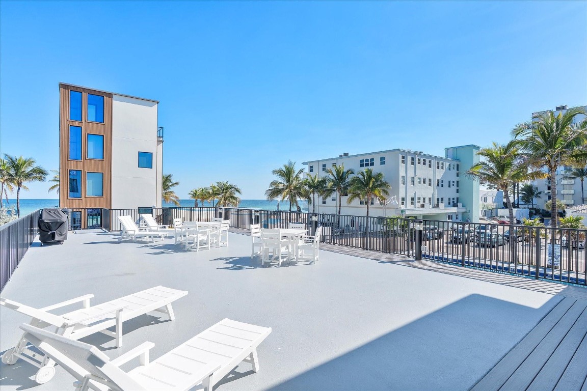 BEACH TERRACE RESORT - Residential