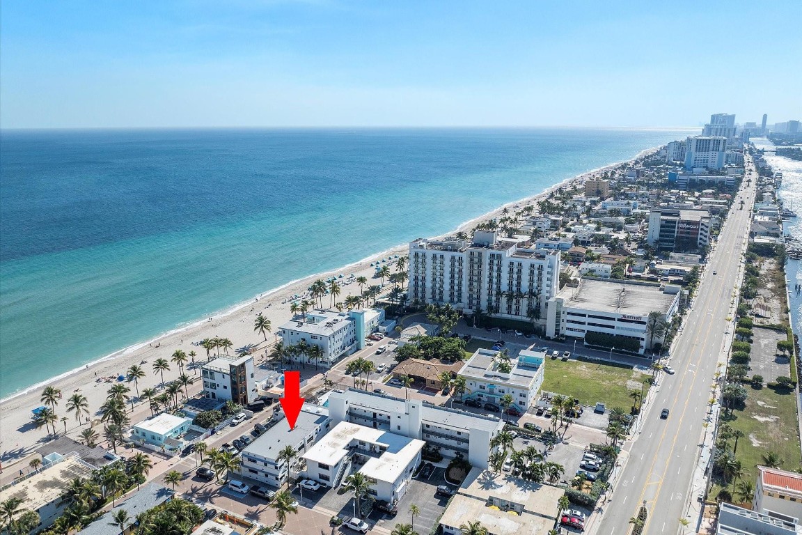 BEACH TERRACE RESORT - Residential