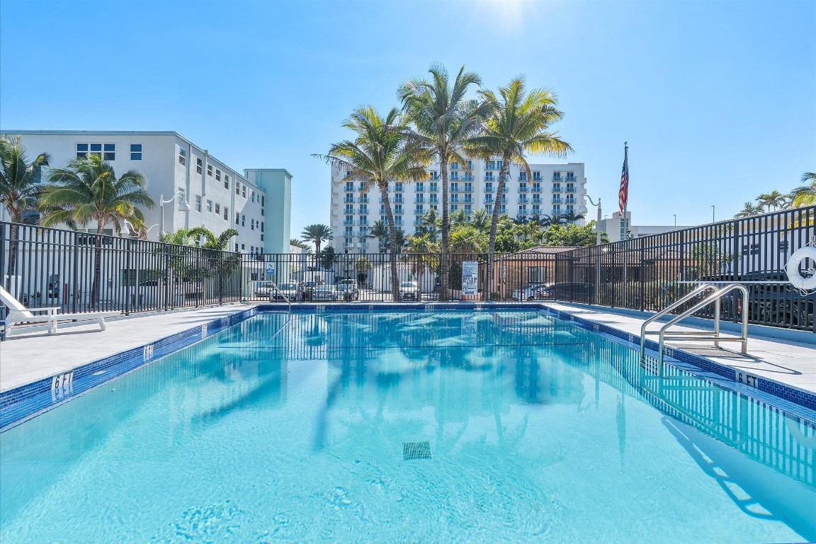 BEACH TERRACE RESORT - Residential