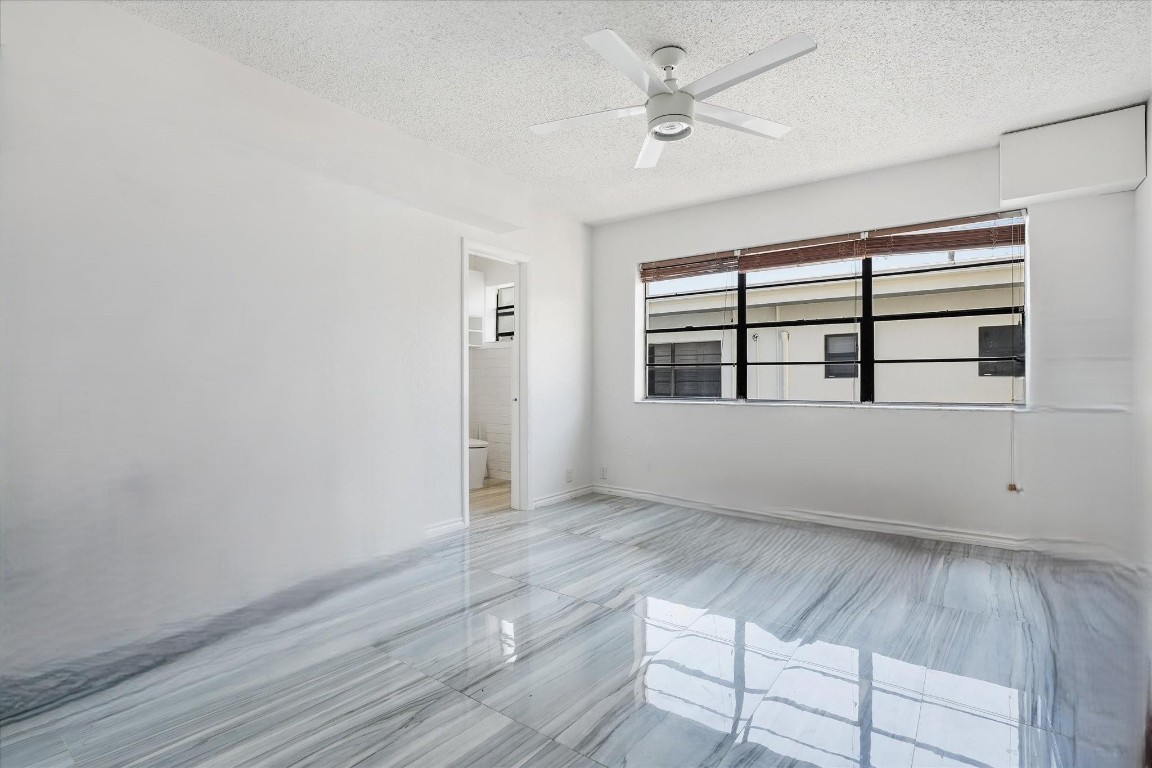 BEACH TERRACE RESORT - Residential