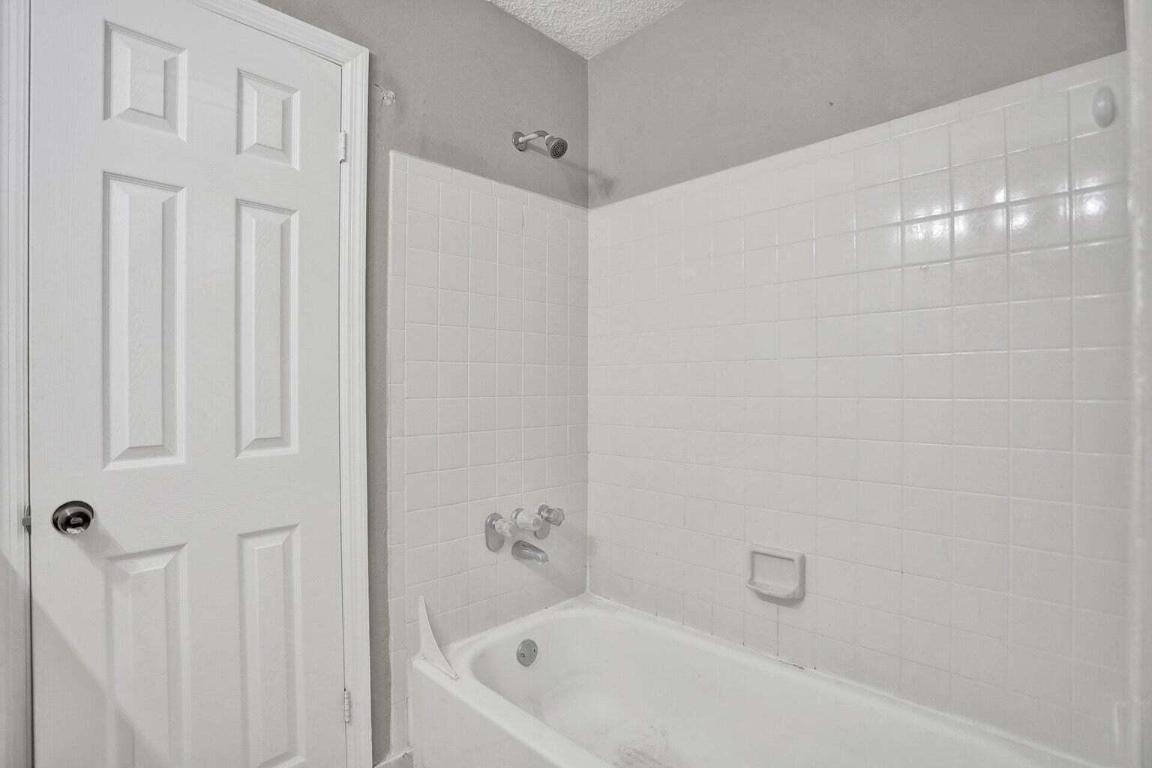 Boynton Landings - Residential Lease