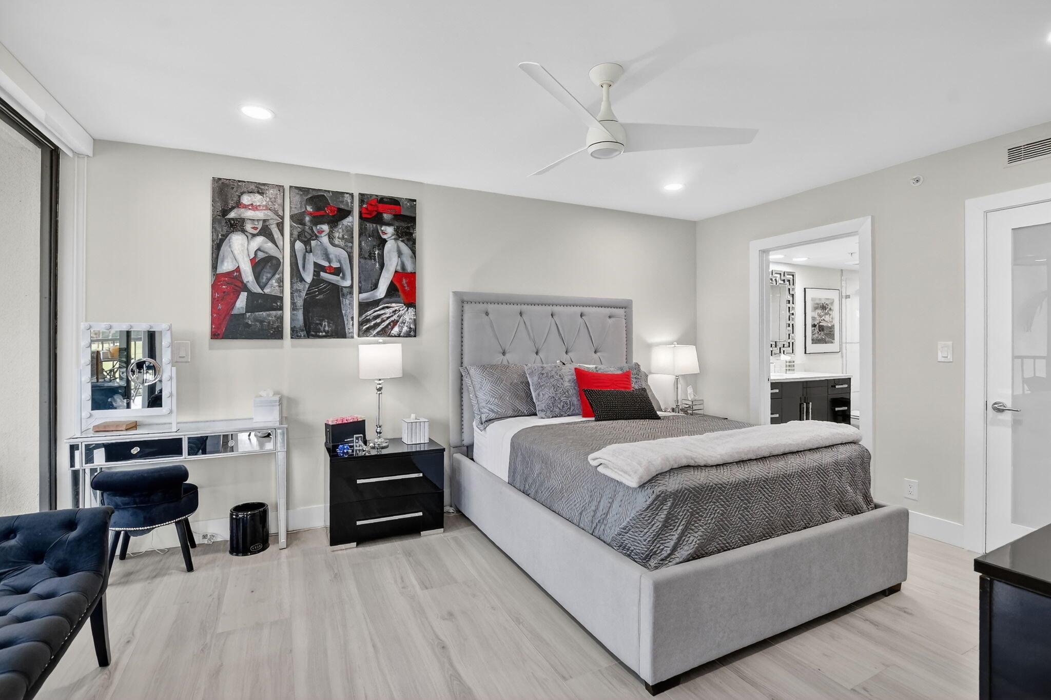 LAKEWOOD MIDRISE CONDO - Residential Lease