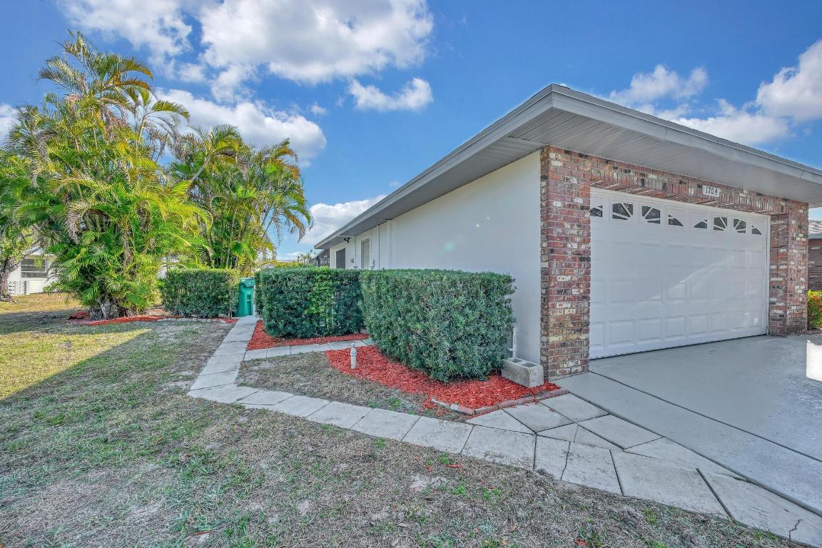 SOUTH PORT ST LUCIE UNIT 11 - Residential