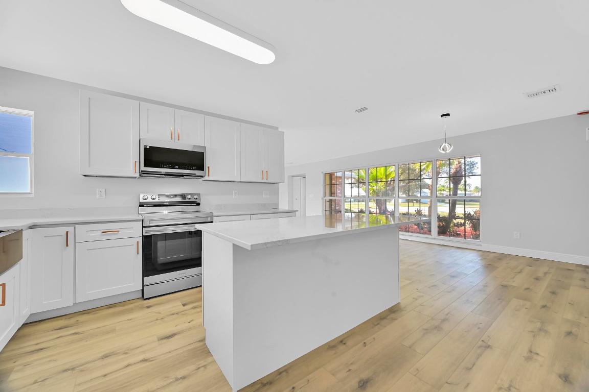 SOUTH PORT ST LUCIE UNIT 11 - Residential