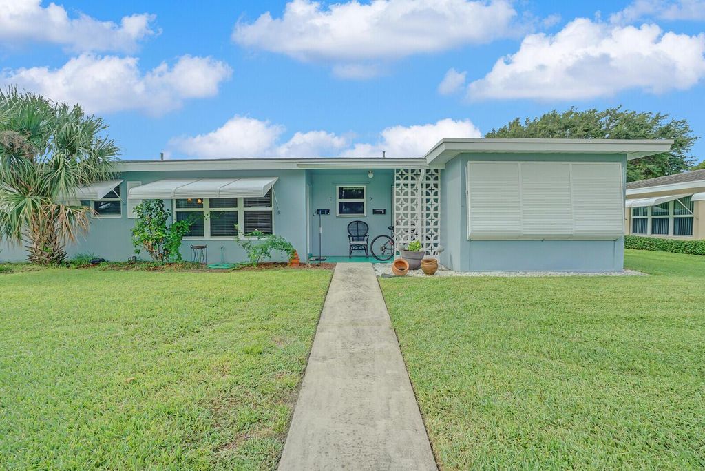 Photo of 230 High Point Court #C, Boynton Beach, FL 33435 (MLS # R11010579)