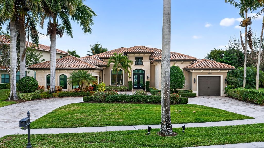 Photo of 16786 Crown Bridge Drive, Delray Beach, FL 33446 (MLS # B26008531)