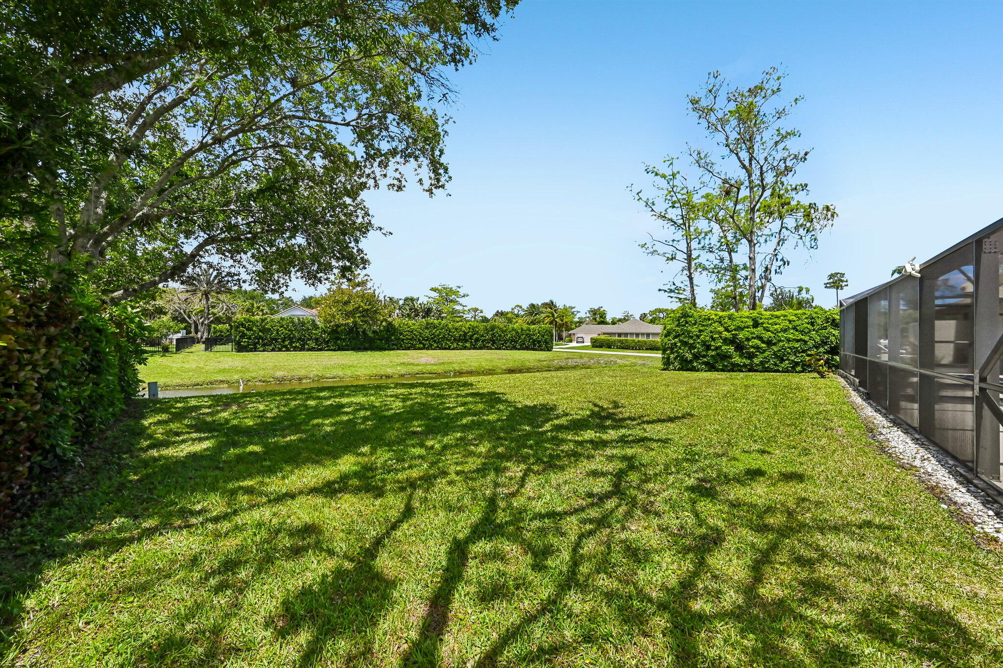MEADOW WOOD OF THE LANDINGS AT WELLINGTO - Residential