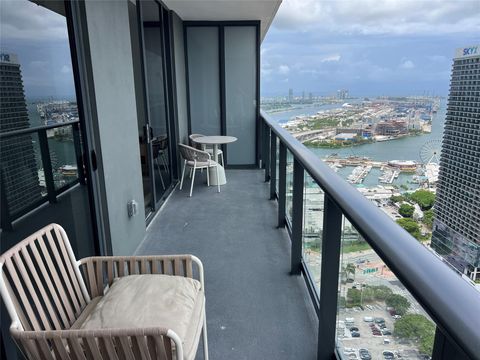 159 NE 6TH ST 4508 Miami FL 33132
