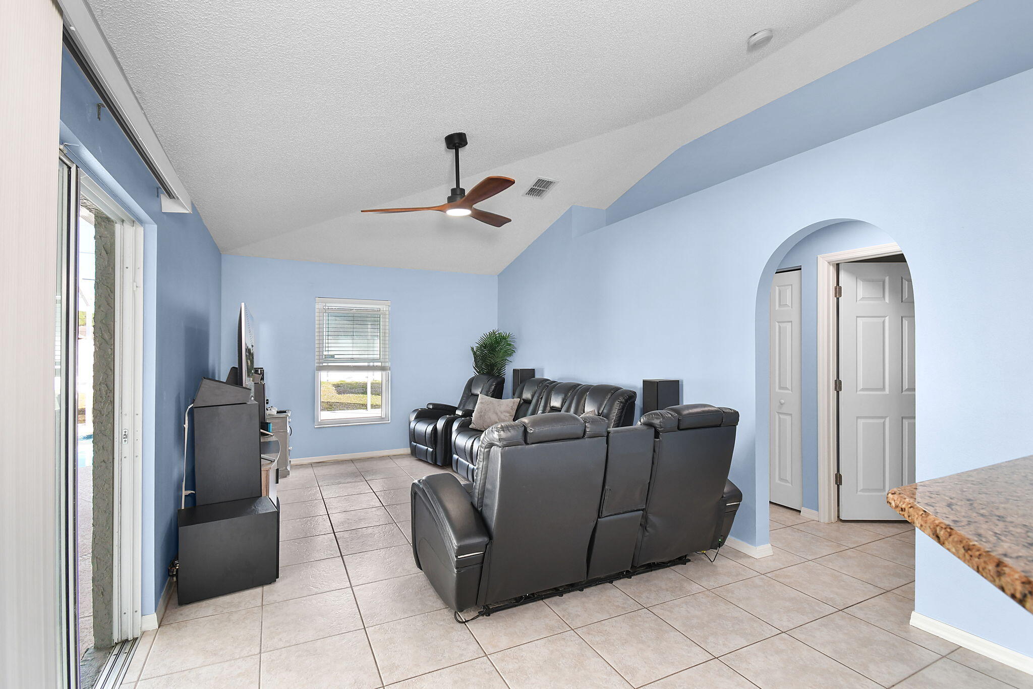 PORT ST LUCIE SECTION 19 - Residential