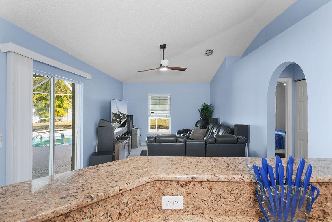 PORT ST LUCIE SECTION 19 - Residential