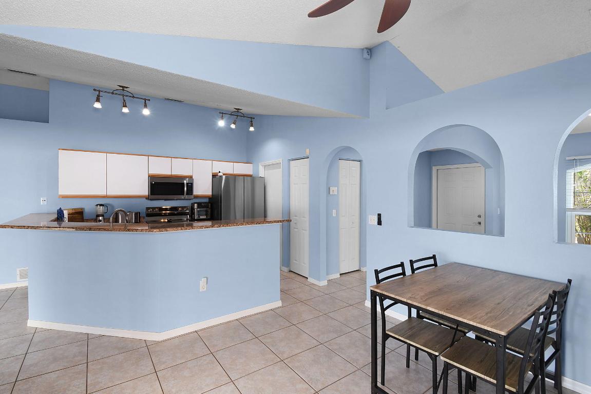 PORT ST LUCIE SECTION 19 - Residential