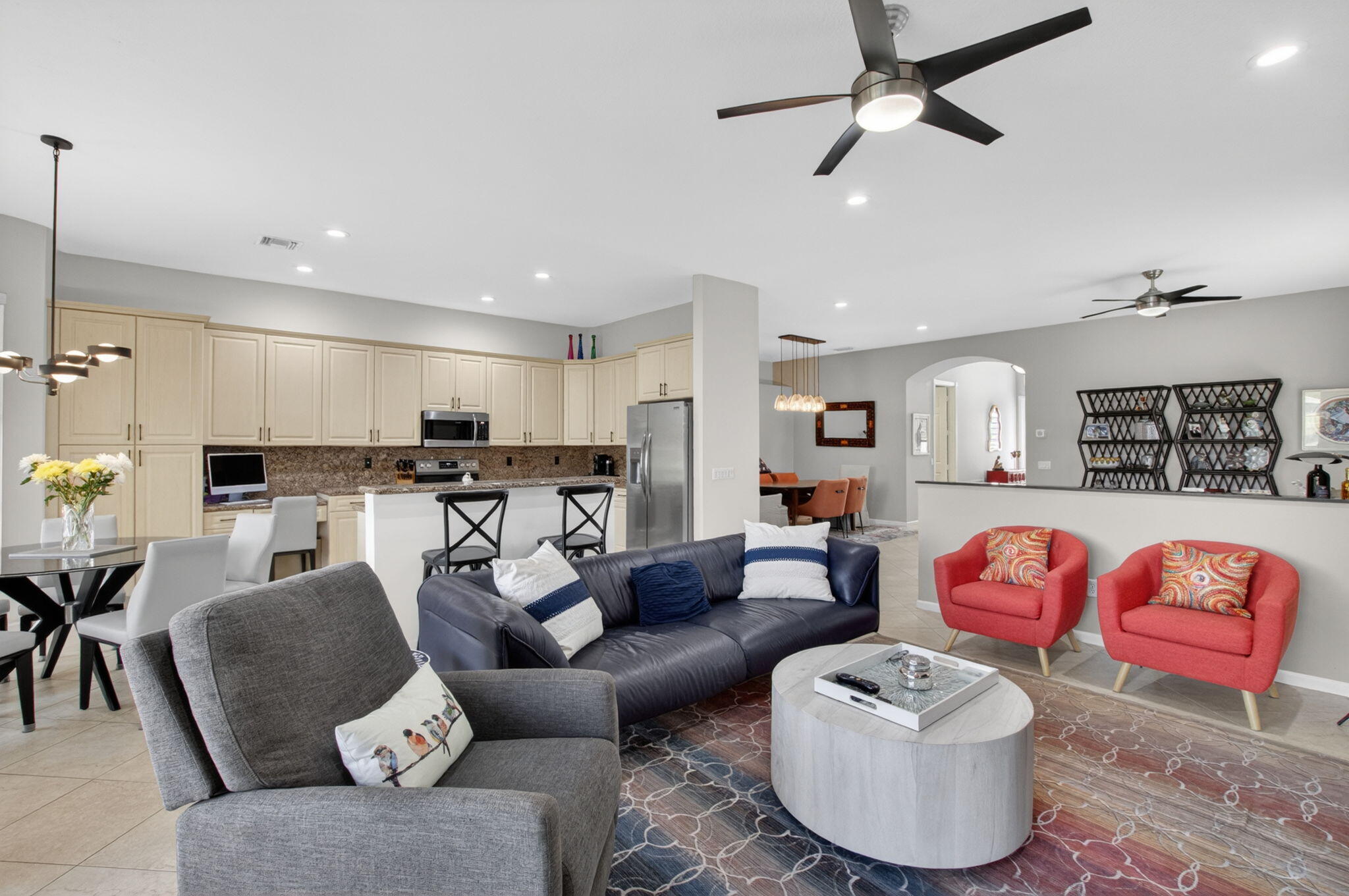 VALENCIA SHORES 5 - Residential